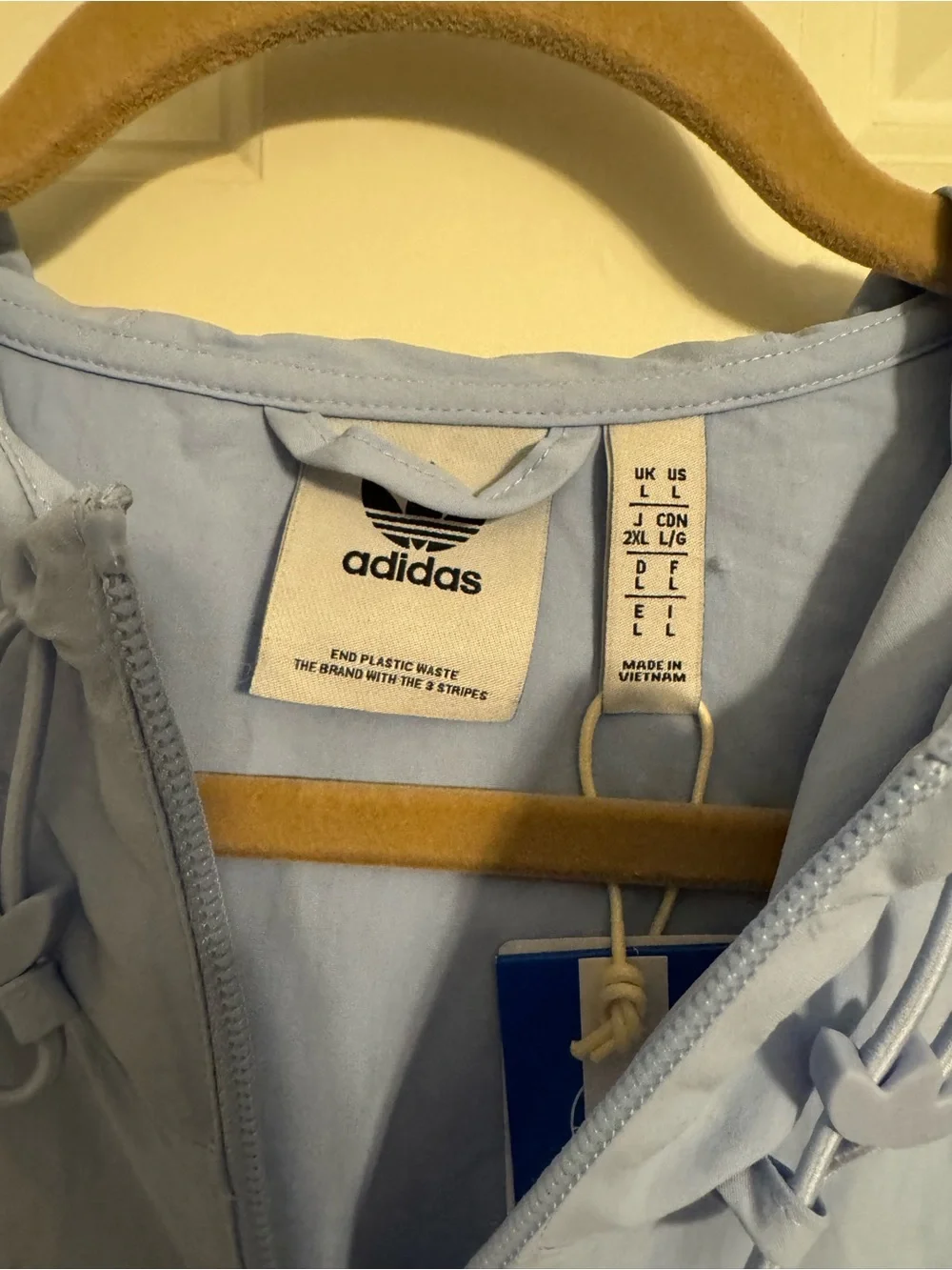 Adidas Men’s Sz. lg Windbreaker